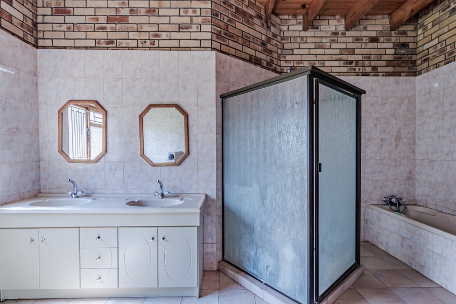 Commercial Property for Sale in Waagfontein North West